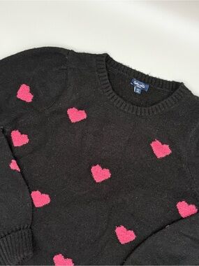 Splendid Sweater Women’s Small Black Crewneck with Pink Heart Motif Puff Sleeve